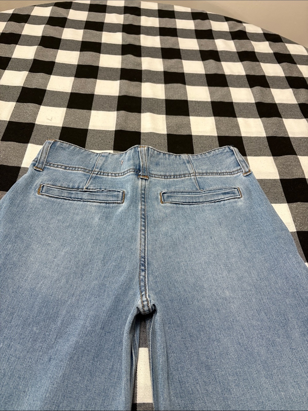 BCBGeneration Pleated High rise 2 Button Wide Leg Jeans Size 3/26 x 31 Stretch - Picture 6 of 10
